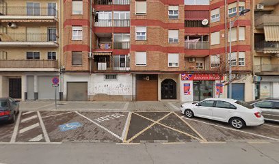 Academia Antonio Anfield