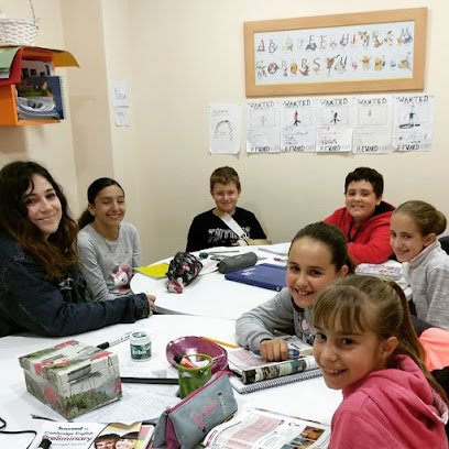 Foto de Academia Inglés Granada | PLYMOUTH INSTITUTE