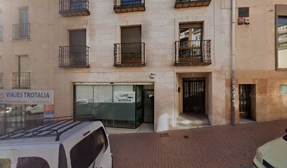 Foto de Clases de Inglés Y Biología Elena Jiménez