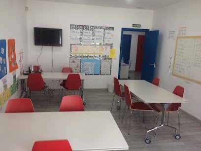 Foto de First Academy Ceuta