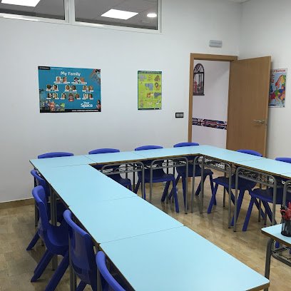 Foto de First Class School Of English