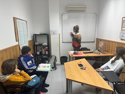 Foto de New Atlas English School