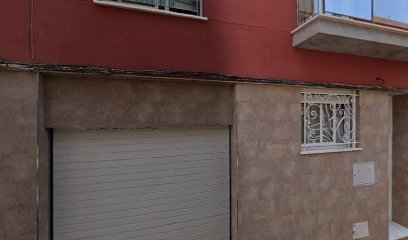 Nuria Guardiola Academy
